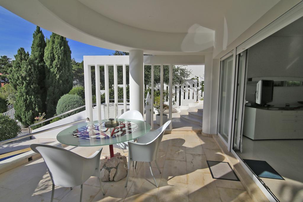 Villa Perla Baska エクステリア 写真